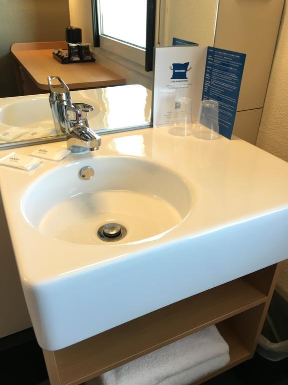 Ibis Budget - Enfield Sidney Exterior foto