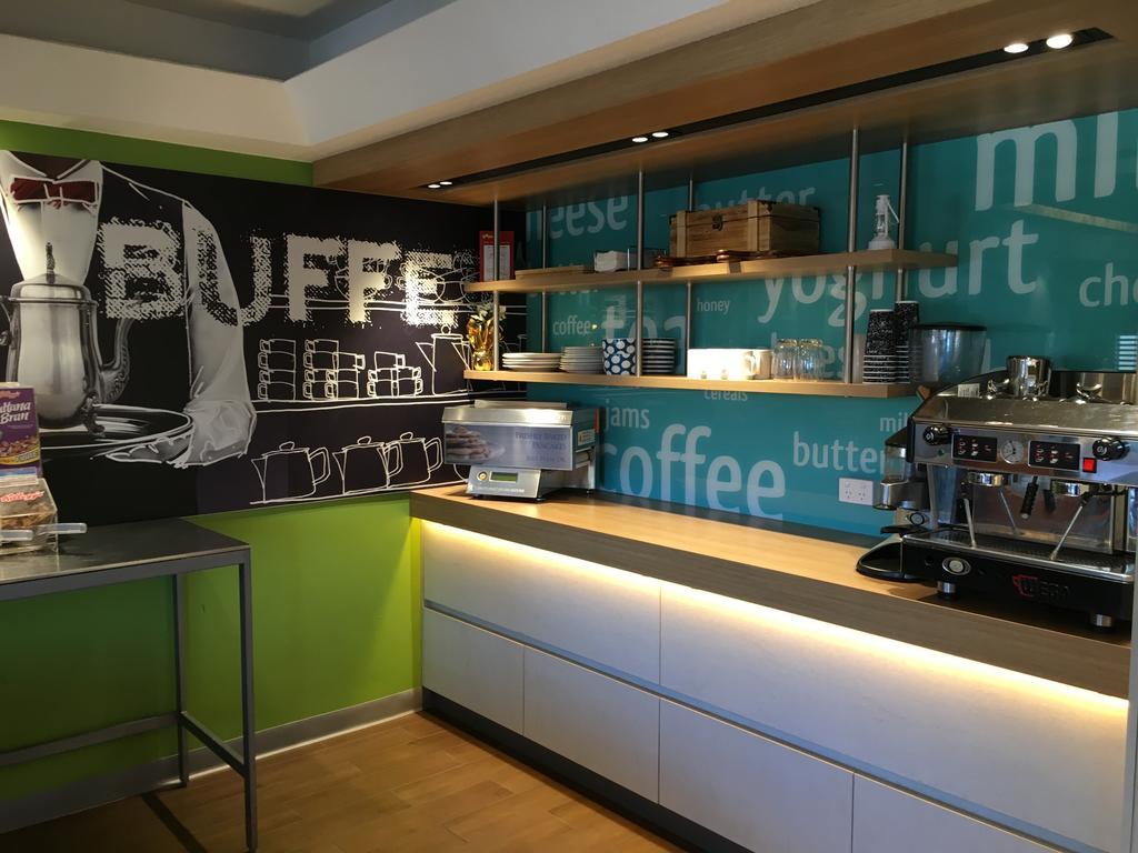 Ibis Budget - Enfield Sidney Exterior foto